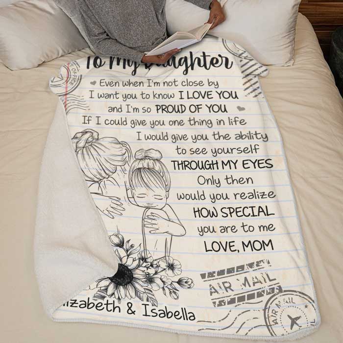 I'm So Proud Of You - Mom To Daughter, Personalized Blanket