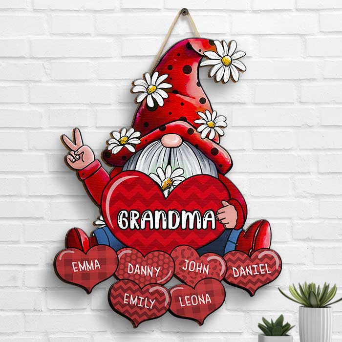 Gnomes With Hearts - Gift For Mom, Grandma - Personalized Shaped Wood Sign