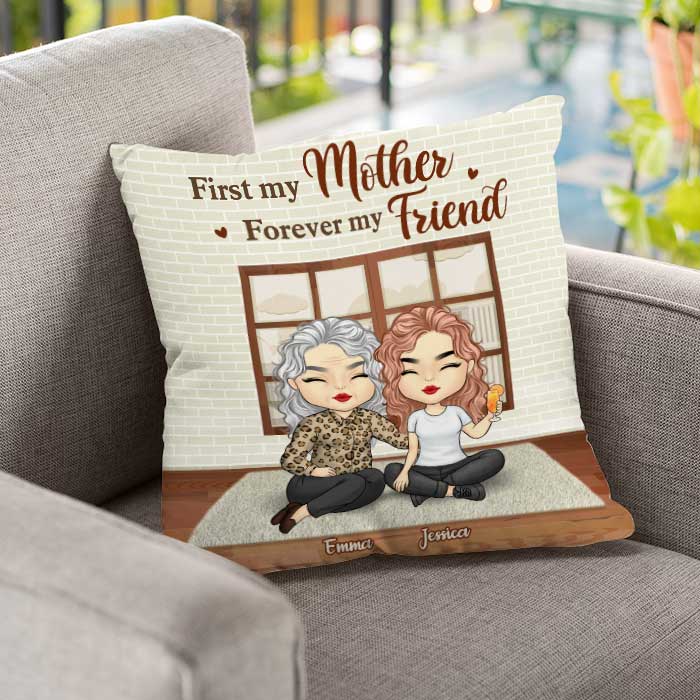 Mother And Daughter Forever Linked Together - Gift For Mom, Personalized Pillow (Insert Included)