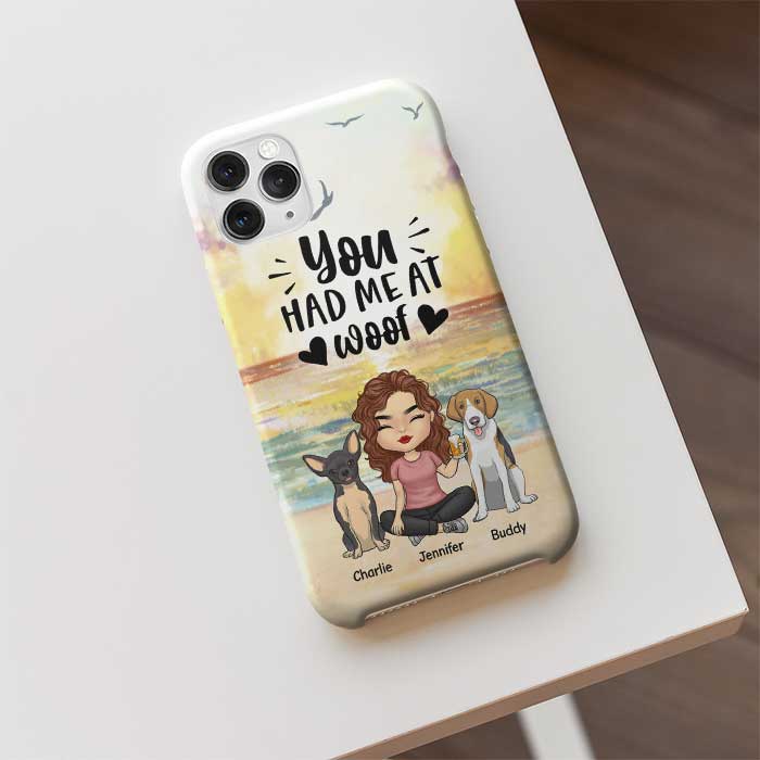 Rockin' The Dog Mom Life - Gift For Dog Mom, Personalized Phone Case