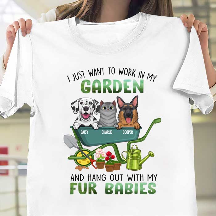 Hang Out With My Fur Babies - Gift For Cat Lovers And Dog Lovers, Personalized Unisex T-Shirt