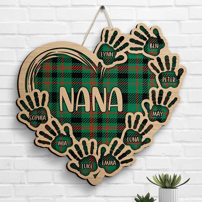 Grandma Plaid Heart And Hand Prints - Gift For Mom, Grandma - Personalized Shaped Wood Sign