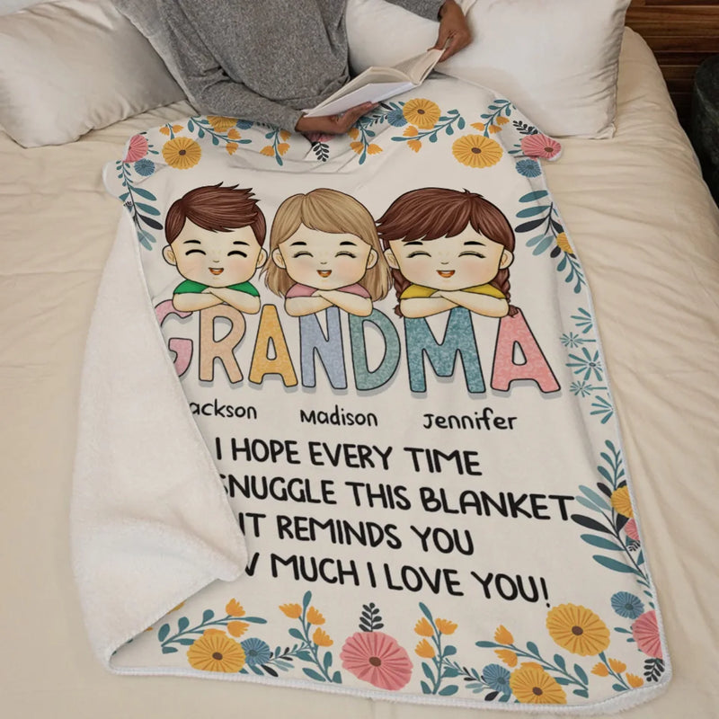 Mom’s Heart Is Home - Family Personalized Custom Blanket - Gift For Mom, Grandma