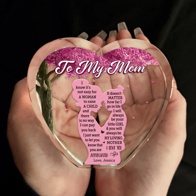 Mom Is The Heart Of The Family - Family Personalized Custom 3D Crystal Heart Shaped - Mother's Day, Gift For Mom, Daughter