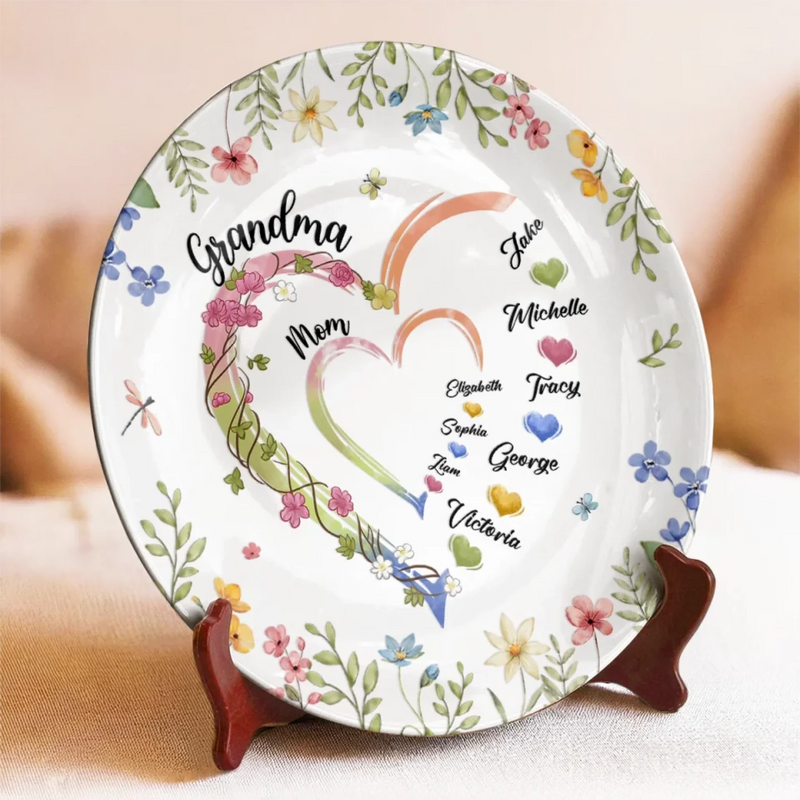 Grandma's Love Is The Heart Of Our Family - Family Personalized Custom Ceramic Plate - Mother's Day, Gift For Mom, Grandma