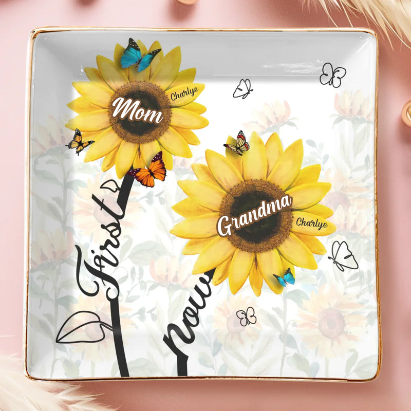 First Mom Now Grandma - Family Personalized Custom Full-Print Jewelry Dish - Mother's Day, Gift For Mom, Grandma
