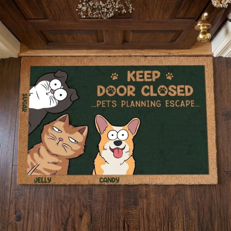 Custom Home Decor Decorative Mat - Personalized Birthday Gifts For Cat Lovers, Cat Owners - Don't Let The Cat Out No Matter What He Tells You