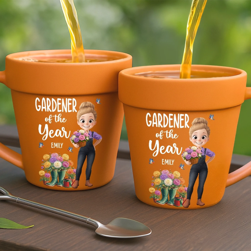 Custom Plant Pot Ceramic Mug - Personalized Birthday Garden Gifts For Gardeners - Queen Of The Green